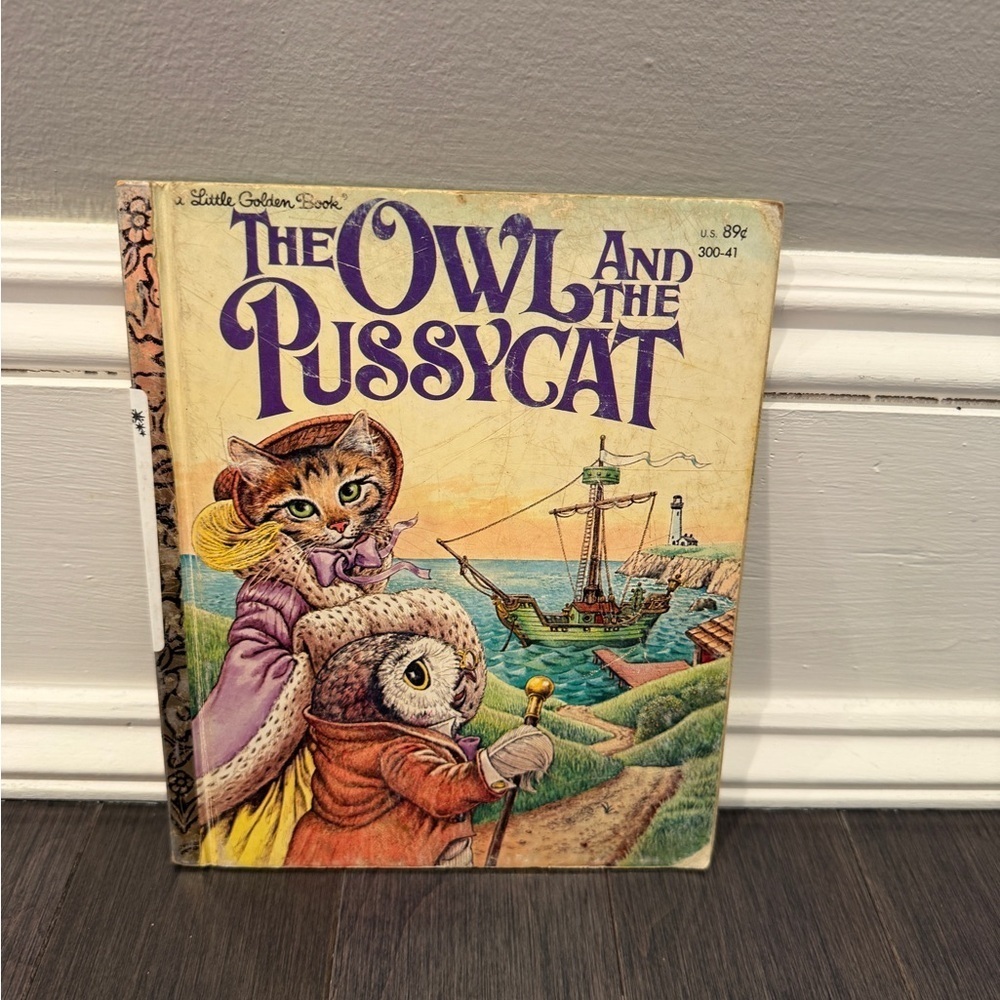 VINTAGE 1982 Little Golden Book: The Owl and the Pussycat Hardcover Kids Book